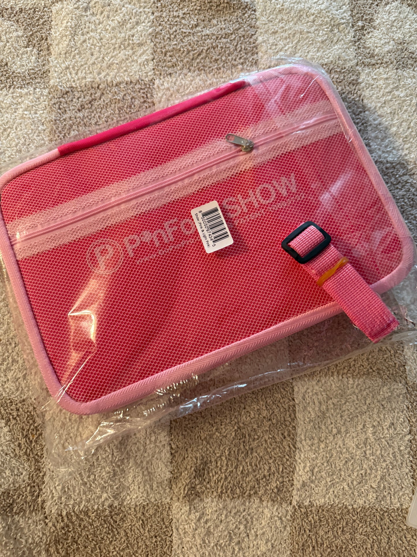 Pink Classic Show Pinfolio